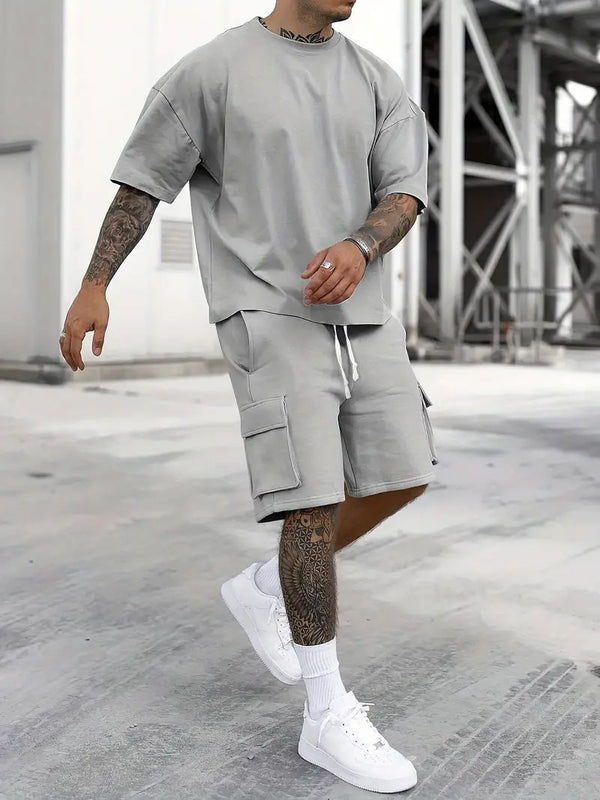 Men's Solid Loose Crew Neck Short Sleeve T-Shirt & Drawstring Shorts With Multi Pockets 2-Piece Sets