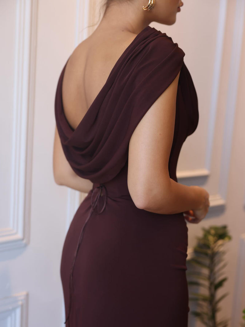 Women's Brown Swoosh Collar Sleeveless Maxi Dress