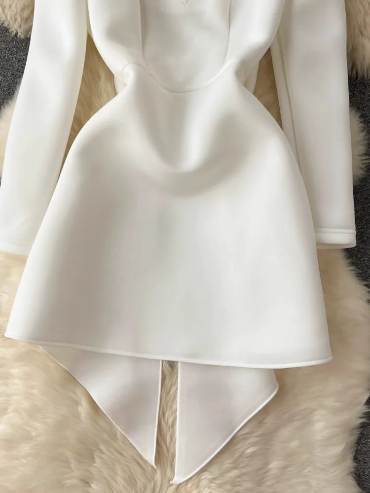 Women's White Backless Bow Slim Waist Long Sleeve Mini Dress