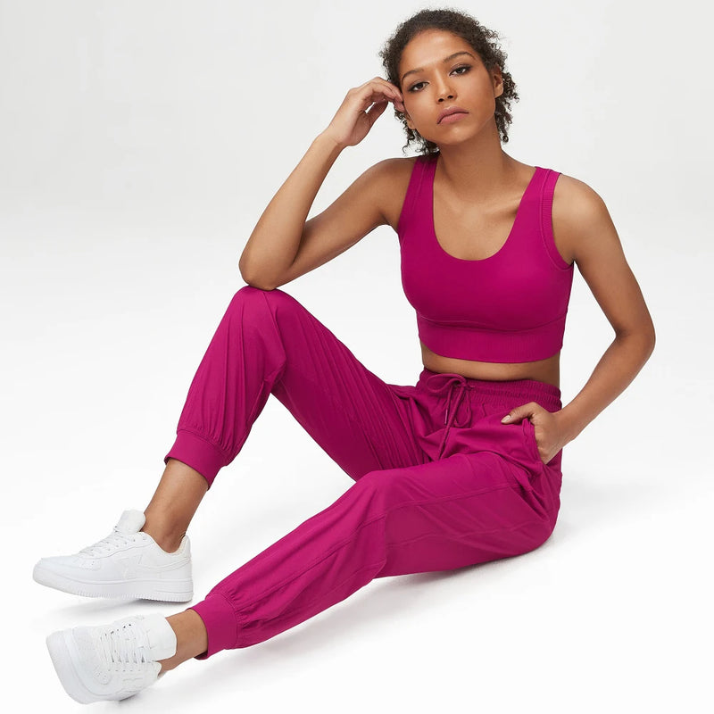 Women’s Crop & Jogger Set