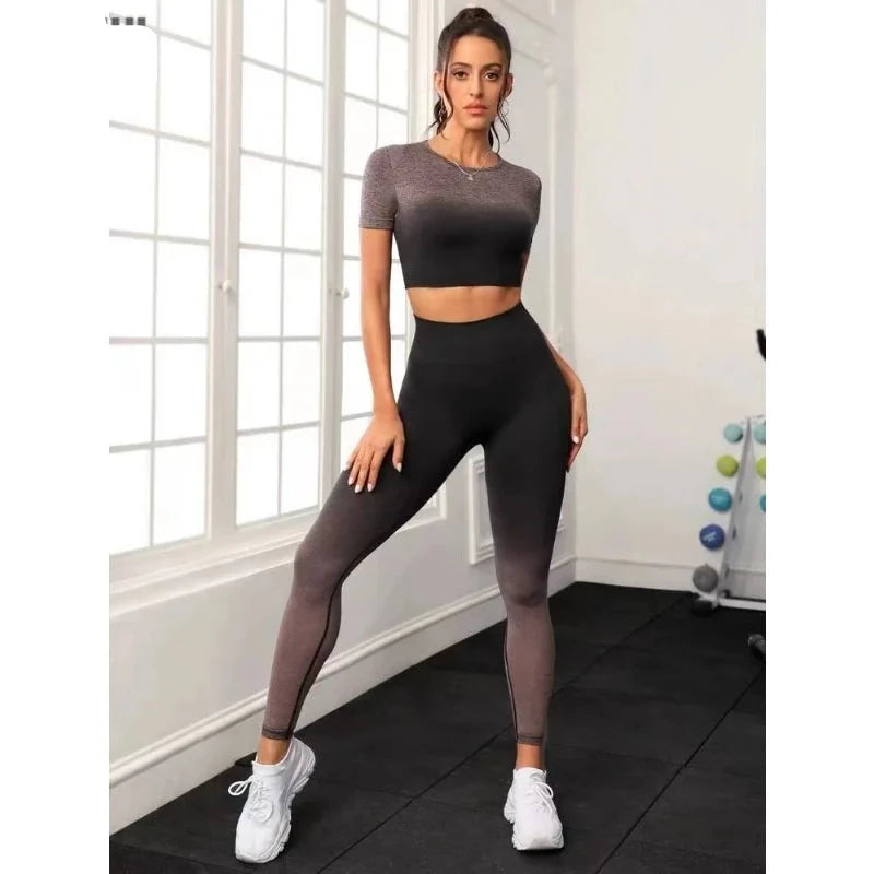 Women's 2 Pieces Gradient Sports Set